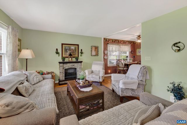 2607 BROWNS GAP TPKE, Charlottesville, VA 22901