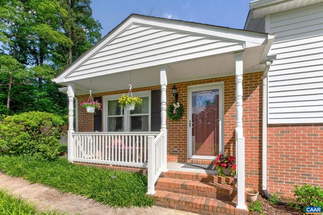 2607 BROWNS GAP TPKE, Charlottesville, VA 22901