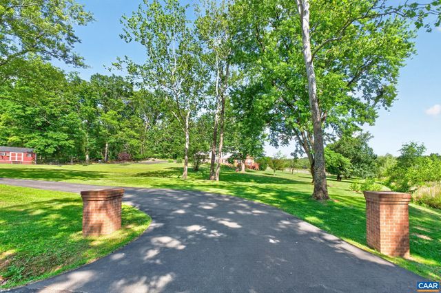 2607 BROWNS GAP TPKE, Charlottesville, VA 22901