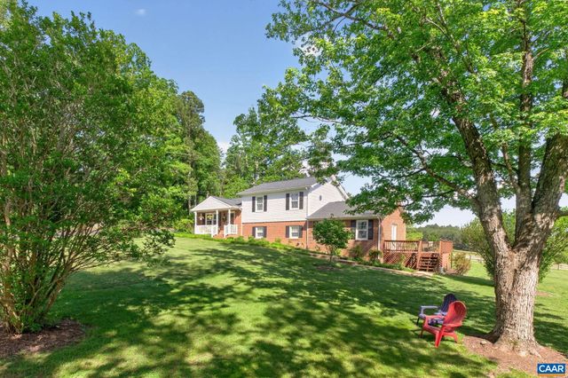 2607 BROWNS GAP TPKE, Charlottesville, VA 22901