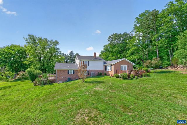 2607 BROWNS GAP TPKE, Charlottesville, VA 22901