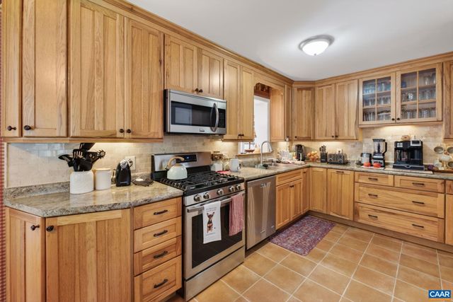 2607 BROWNS GAP TPKE, Charlottesville, VA 22901