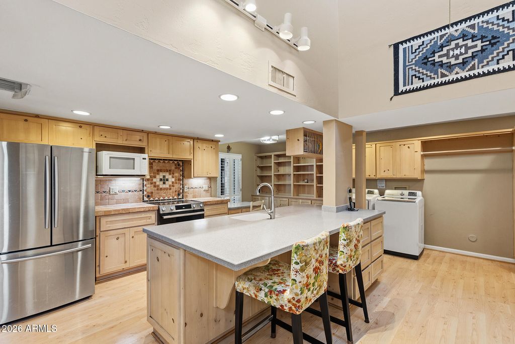 7352 N 7TH Place, Phoenix, AZ 85020 — exterior