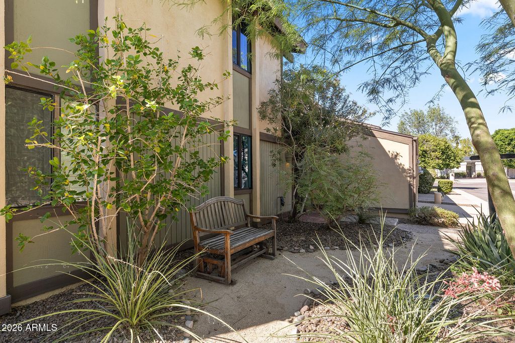 7352 N 7TH Place, Phoenix, AZ 85020 — photo 3