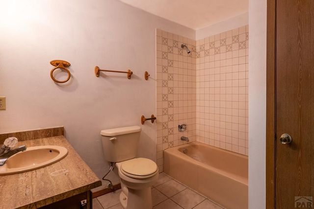 1118 Atchison Ave, Trinidad, CO 81082