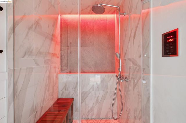 15 Dias Ct, El Sobrante, CA 94803