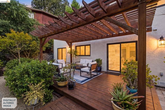 15 Dias Ct, El Sobrante, CA 94803