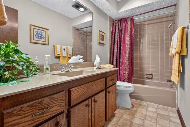 12420 Eric Field Place, Oklahoma City, OK 73142