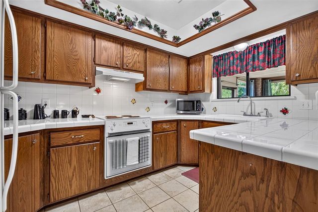 12420 Eric Field Place, Oklahoma City, OK 73142