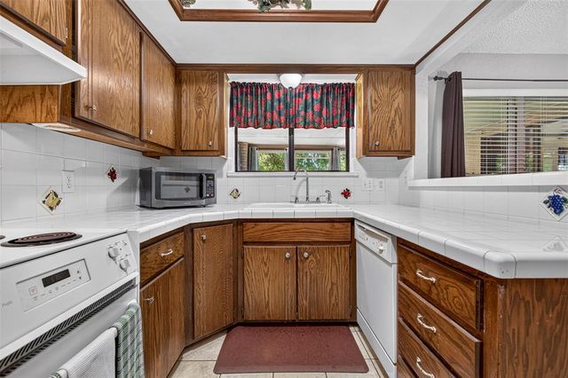 12420 Eric Field Place, Oklahoma City, OK 73142