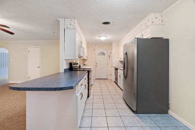 3225 E Houston Street, Paris, TX 75460