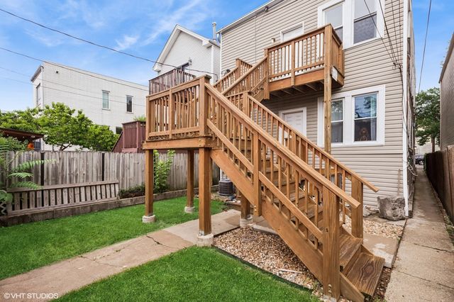 1702 N Campbell Avenue, Chicago, IL 60647