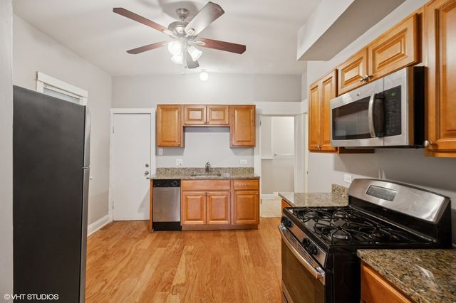 1702 N Campbell Avenue, Chicago, IL 60647