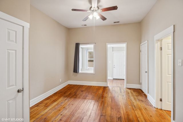 1702 N Campbell Avenue, Chicago, IL 60647