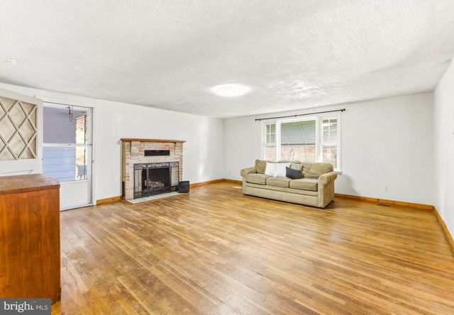 300 ALLOWAY ALDINE RD, Alloway, NJ 08001