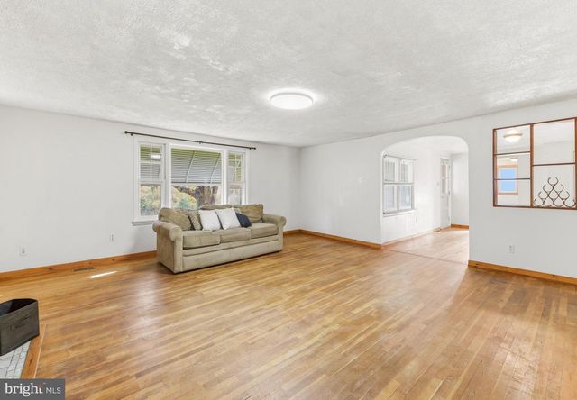 300 ALLOWAY ALDINE RD, Alloway, NJ 08001