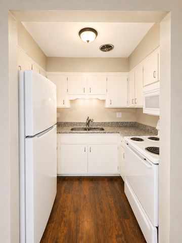 336 Lathrop Avenue 603, Forest Park, IL 60130