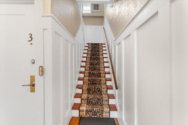 133 Echo Ave, Oakland, CA 94611