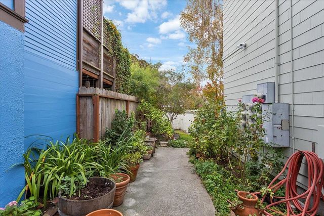 133 Echo Ave, Oakland, CA 94611