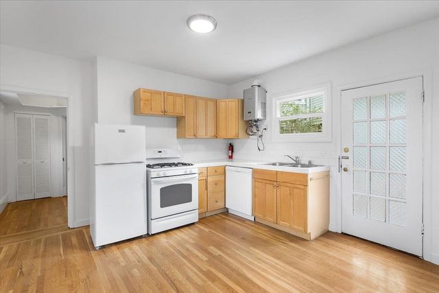 133 Echo Ave, Oakland, CA 94611