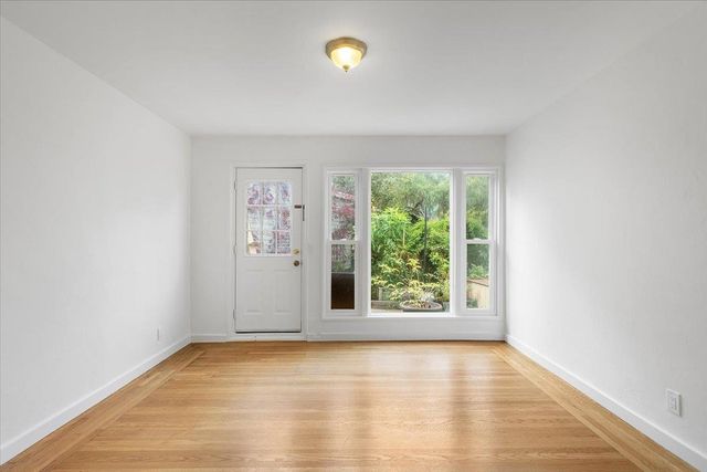 133 Echo Ave, Oakland, CA 94611