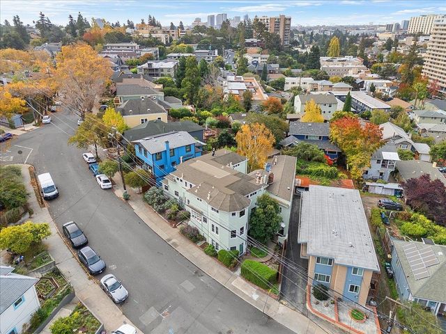 133 Echo Ave, Oakland, CA 94611