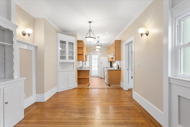 133 Echo Ave, Oakland, CA 94611