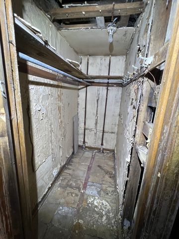 2625 S Karlov Avenue, Chicago, IL 60623