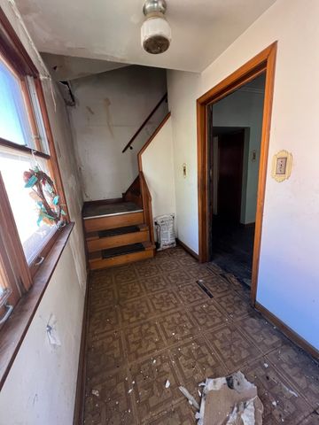 2625 S Karlov Avenue, Chicago, IL 60623