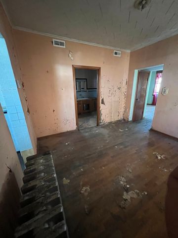 2625 S Karlov Avenue, Chicago, IL 60623