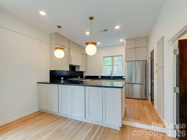 1174 Park West Drive, Charlotte, NC 28209