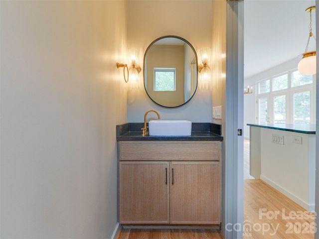 1174 Park West Drive, Charlotte, NC 28209