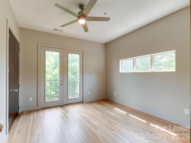 1174 Park West Drive, Charlotte, NC 28209