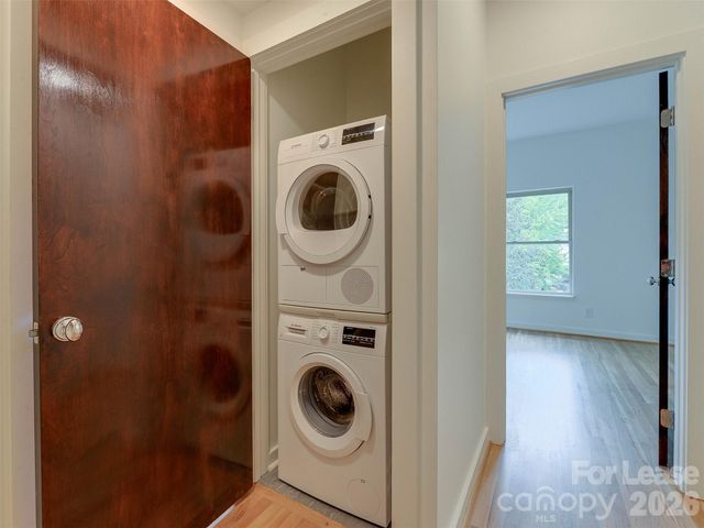 1174 Park West Drive, Charlotte, NC 28209