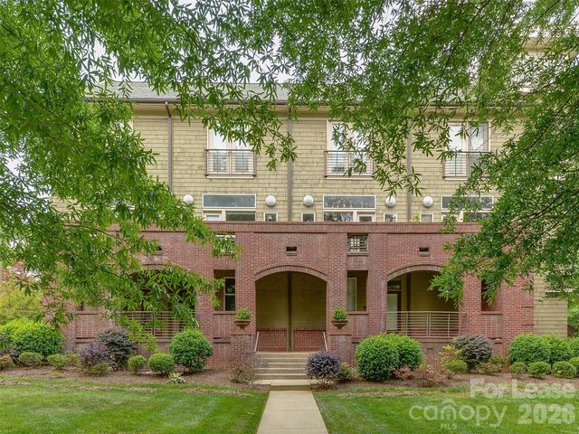 1174 Park West Drive, Charlotte, NC 28209