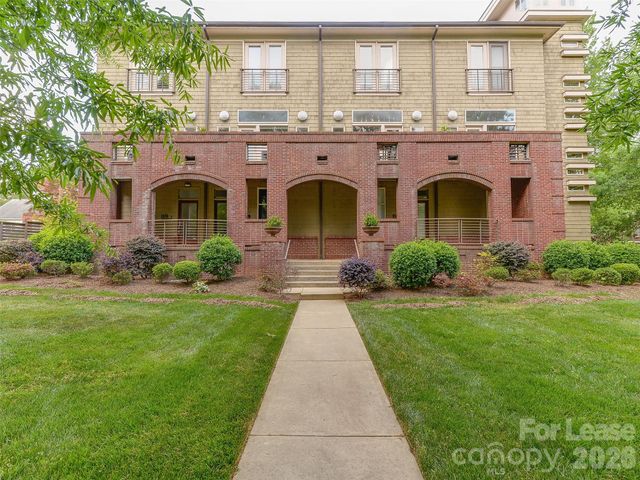 1174 Park West Drive, Charlotte, NC 28209