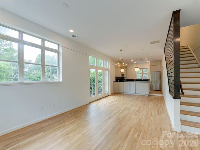 1174 Park West Drive, Charlotte, NC 28209