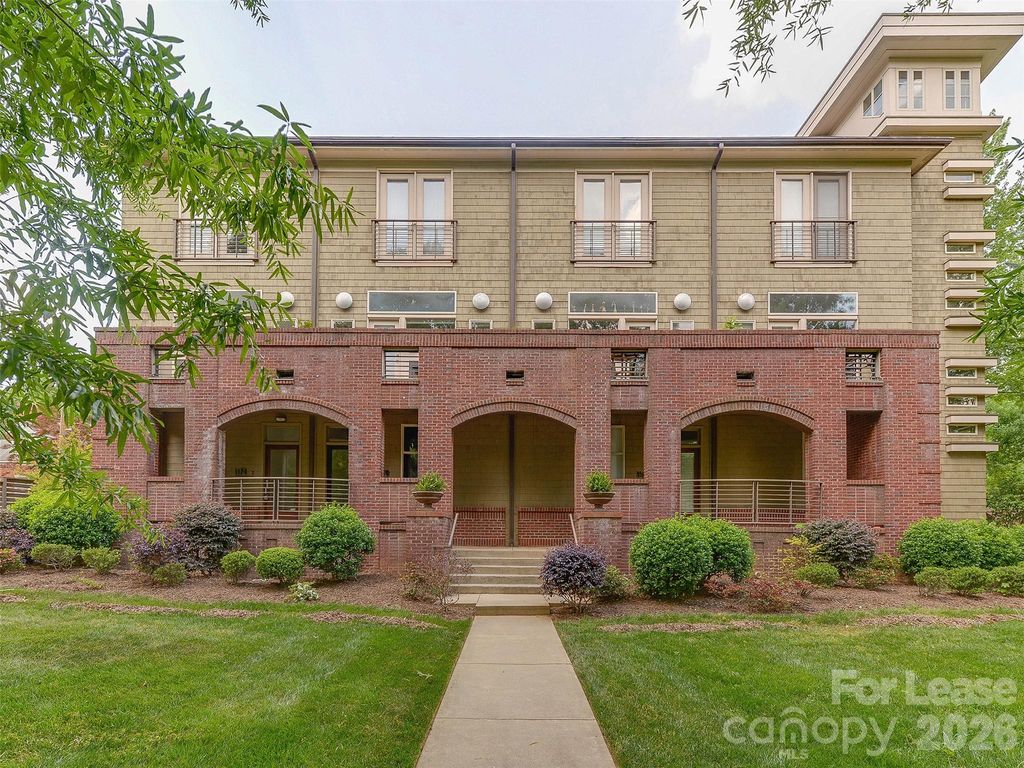 1174 Park West Drive, Charlotte, NC 28209