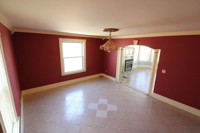 795 Salem 2, Malden, MA 02148