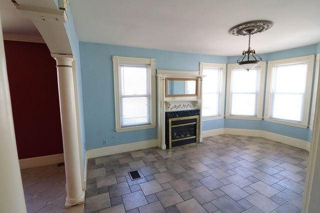 795 Salem 2, Malden, MA 02148