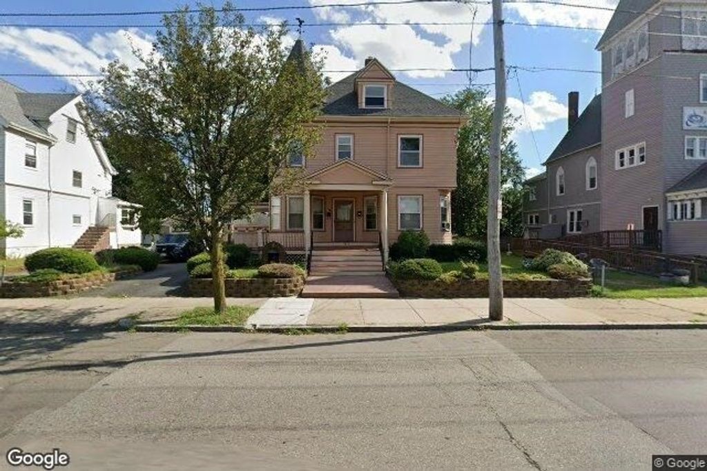 795 Salem 2, Malden, MA 02148