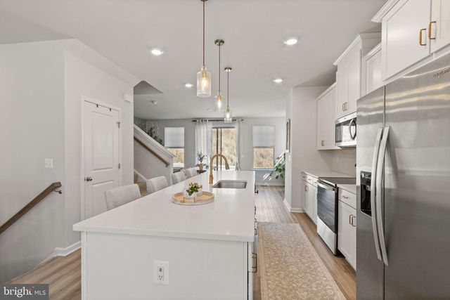 1210 CREEK BANK DR, Stafford, VA 22554