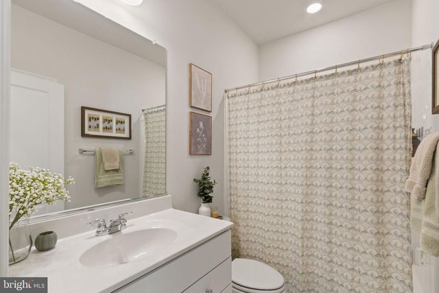 1210 CREEK BANK DR, Stafford, VA 22554