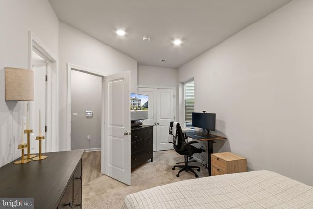 1210 CREEK BANK DR, Stafford, VA 22554