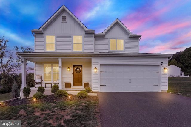 17 CROOKED CT, Reading, PA 19606