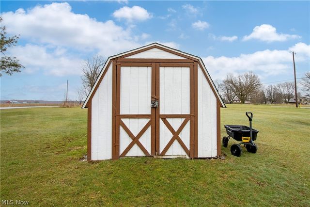 4054 Cinnamon Drive N, West Salem, OH 44287