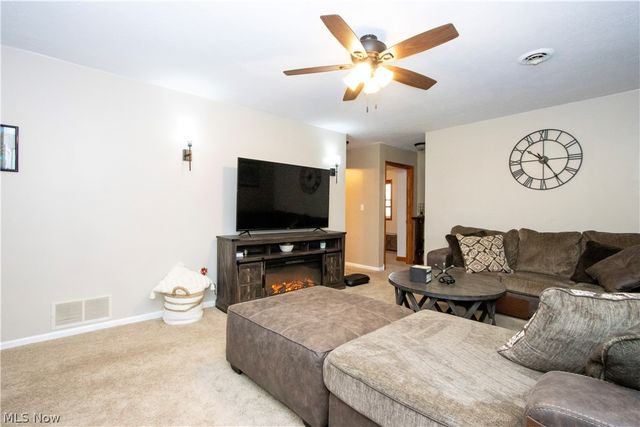 4054 Cinnamon Drive N, West Salem, OH 44287