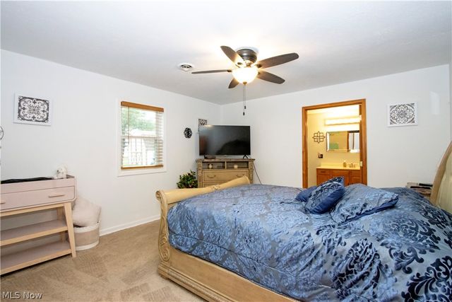 4054 Cinnamon Drive N, West Salem, OH 44287