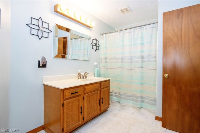 4054 Cinnamon Drive N, West Salem, OH 44287