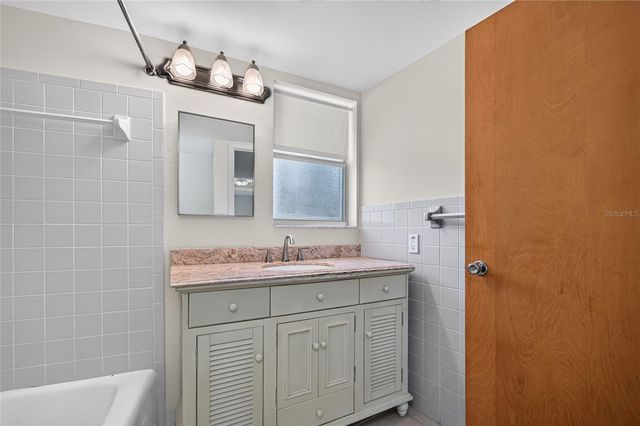 245 CENTER ROAD 109, Venice, FL 34285